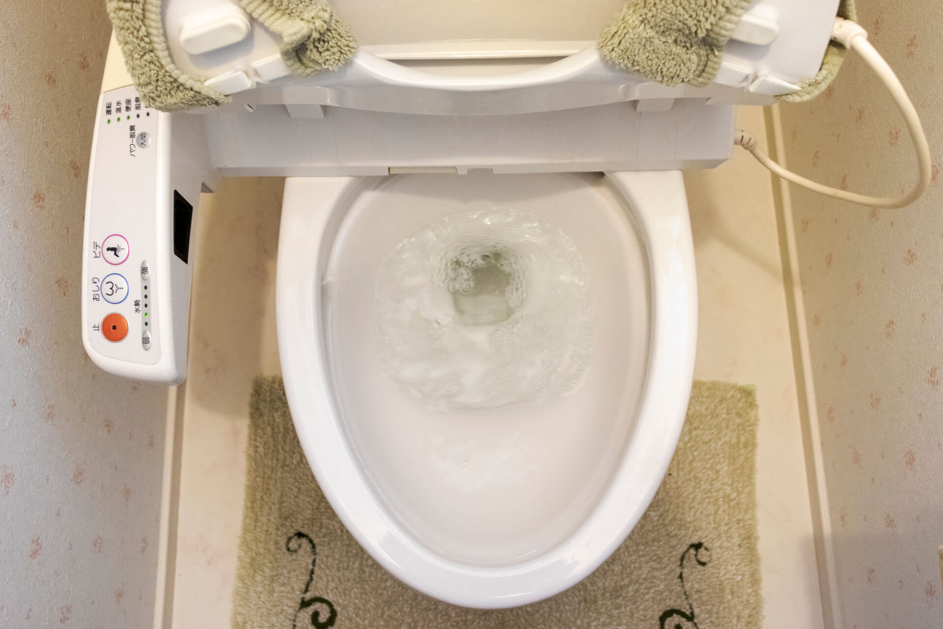 自分で行う水洗トイレの水量調整