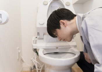 トイレが下水臭い原因は？自分で出来る対策法を徹底解説！