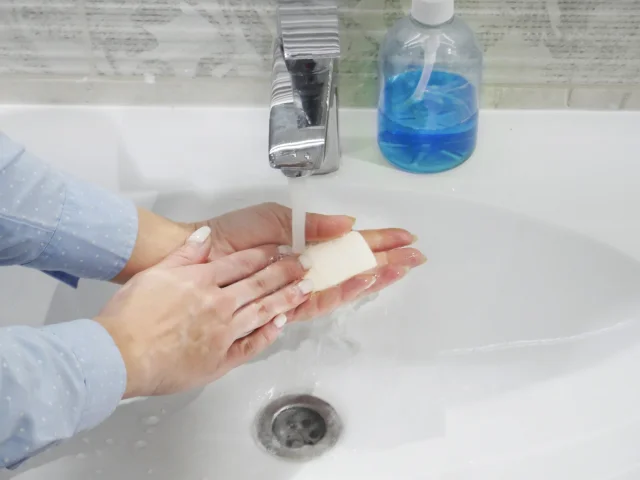 トイレに手洗い器を後付けして後悔しやすいのはどんなケース？