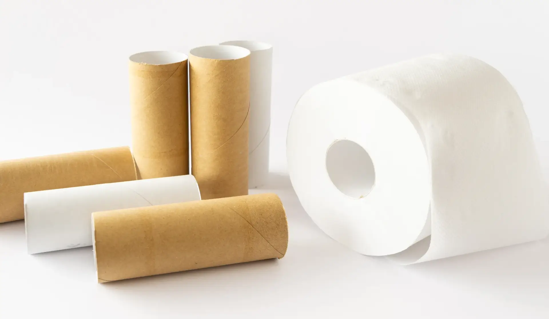 トイレの紙詰まりの原因と対処法を解説！家庭でできる方法から業者に頼む判断基準まで